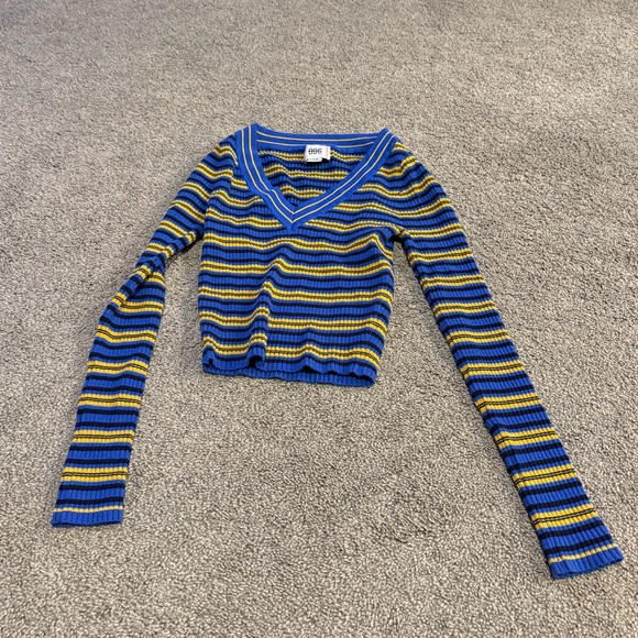 NWT Urban Outfitters BDG Addison V Neck Ribbed Knit Sweater - Picture 5 of 7